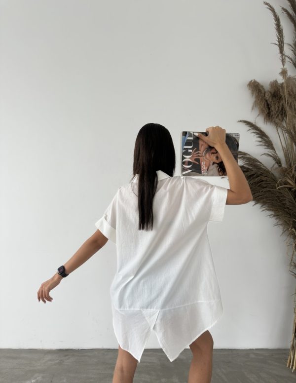 Kalp Nakış Detaylı Gömlek