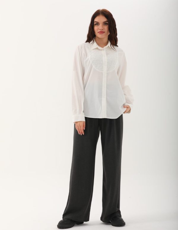 İnci Detaylı Gömlek